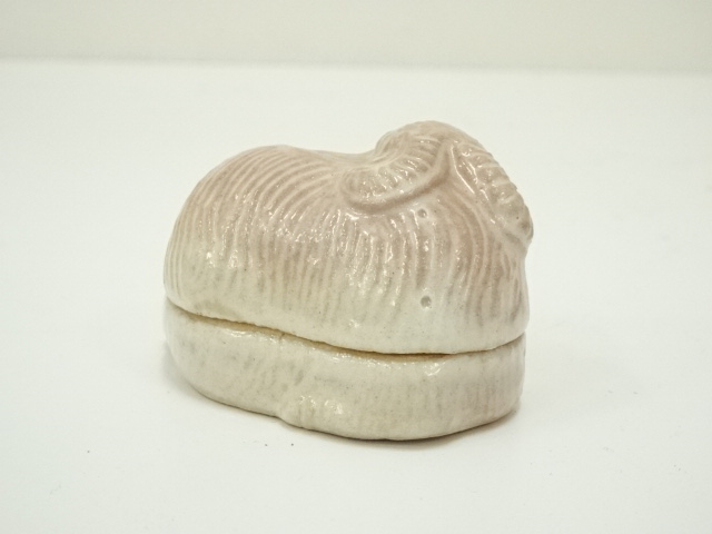 道具 ] - 道具 萩焼 三輪敏之造 干支未香合（共箱） | ネットショップ